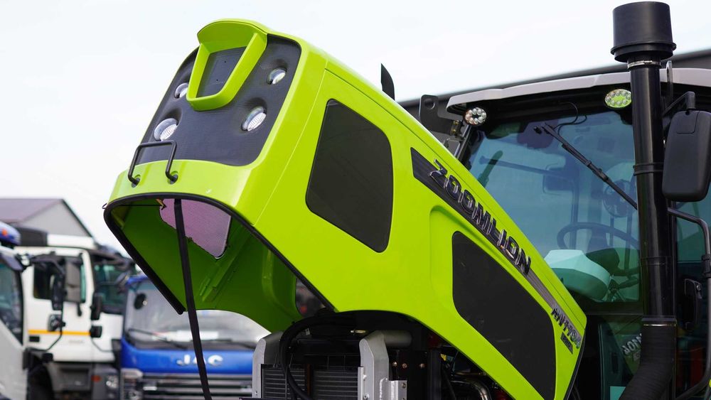 Трактор ZOOMLION RN1104