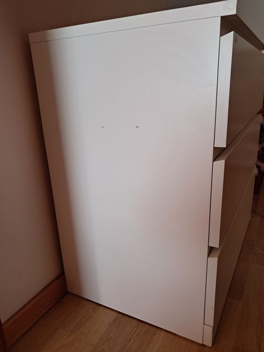 Cómoda Malm  3 gavetas