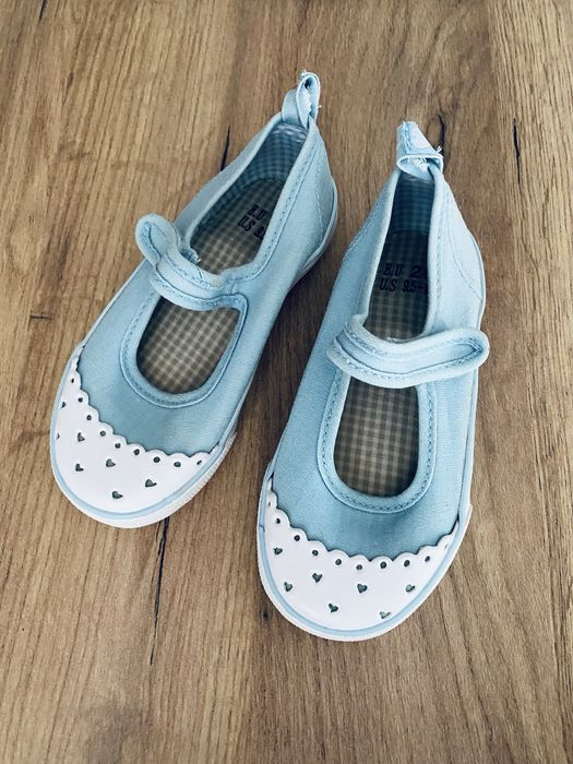 Туфлі балетки для дівчинки