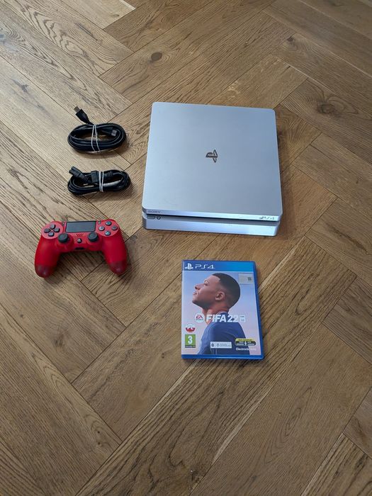 Konsola ps4 Playstation 4