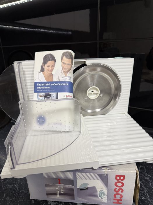 Слайсер, ломтерезка (скиборізка) Bosch оригінал