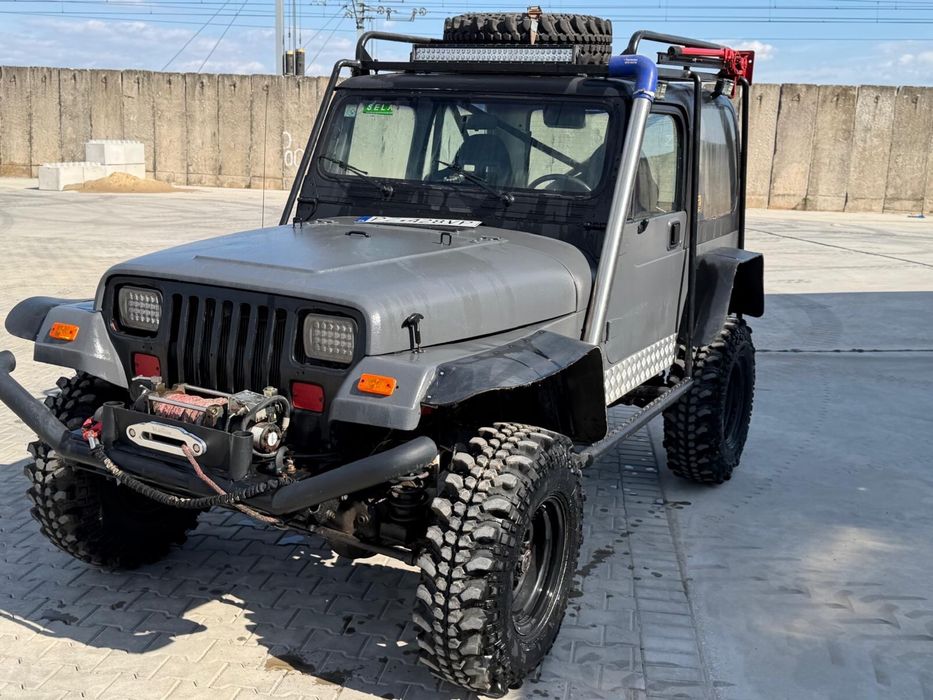 Jeep Wlangler 4.0 YJ most Patrol Off Road Simex 35”