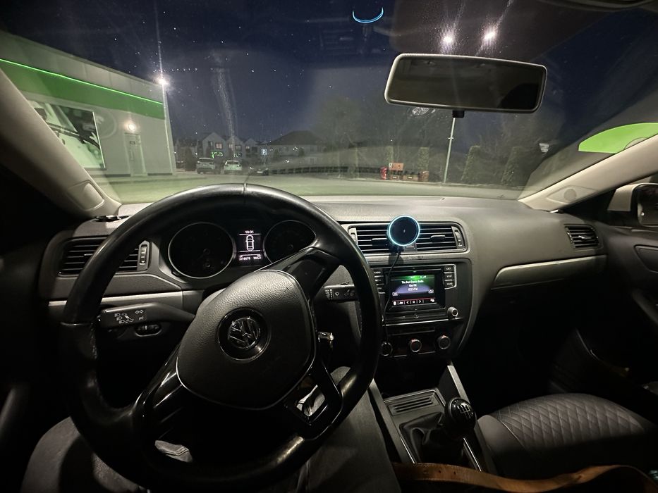 Vw Jetta 1.6 дизель 2016 mk6 Офіційна