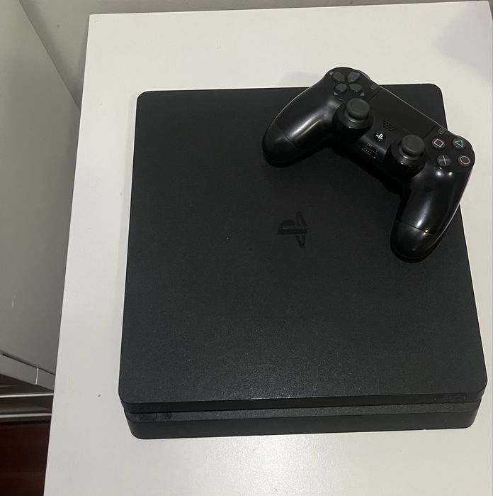 PlayStation 4 1TB + 1 Comando | Excelente Estado