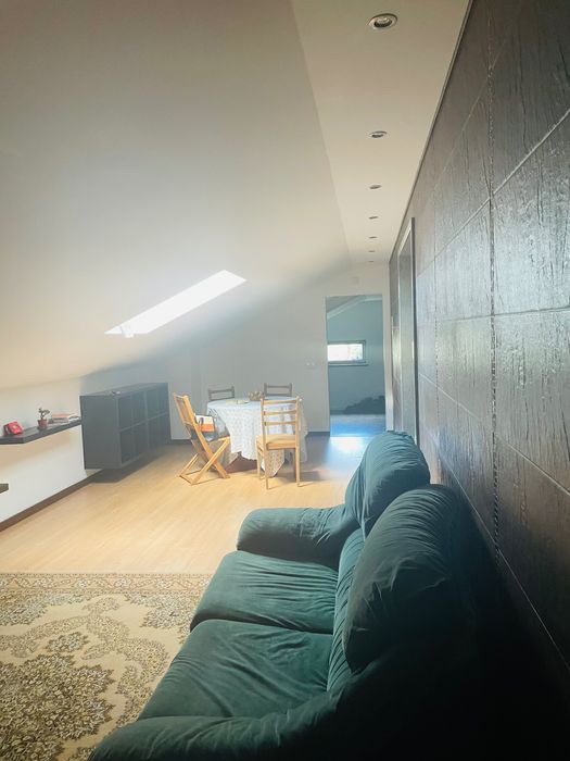 Arrenda-se quarto em Leiria