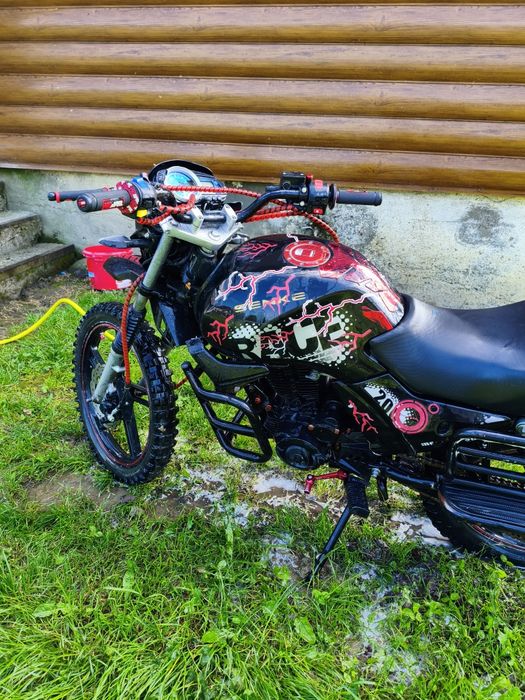Мотоцикл Senke 200