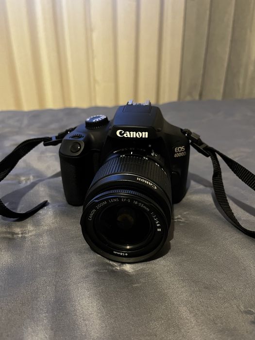 Canon EOS 4000d