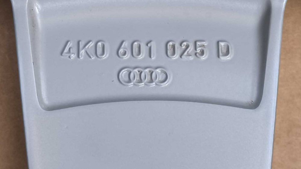 Felgi aluminiowe 18" 5x112 Audi A6 C9 A6 C8 A6 C7 A4 B9 Q5 VW Skoda (OL808F)