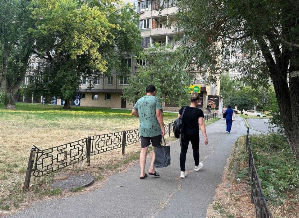 Пиво-Аптека-Магазин(52м.кв) Ул.Кольцова 19 (Руденко)