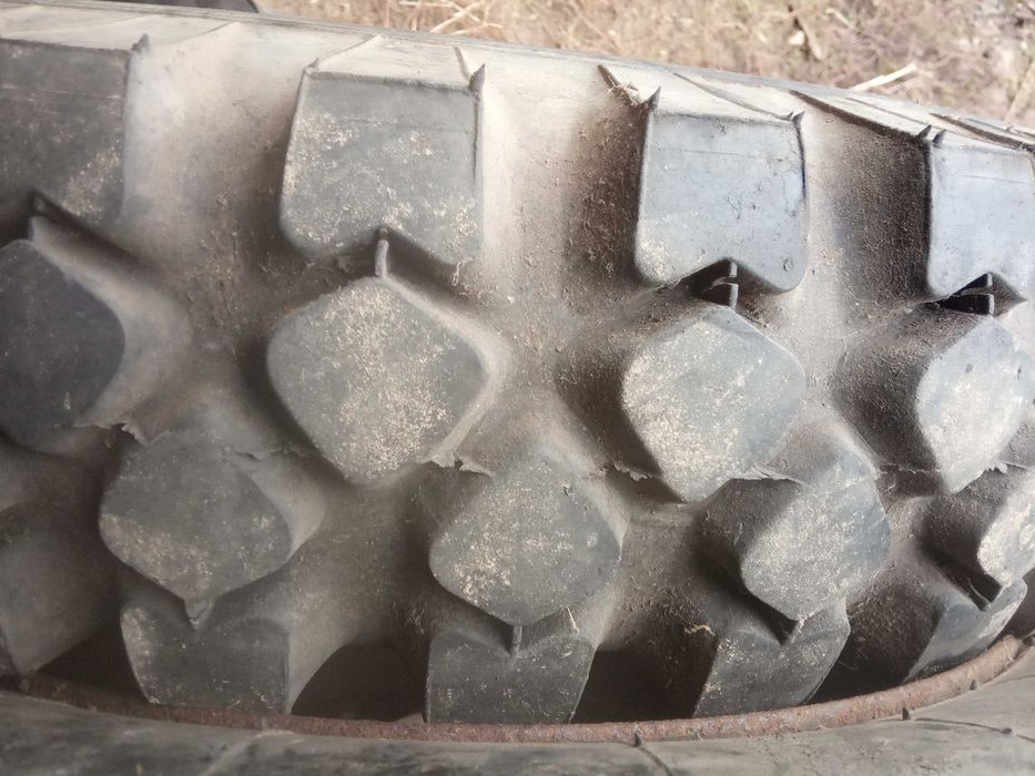 резина,колеса я 101,248 и 89 на зим,чайка,газ 21,22,12,13,67,69