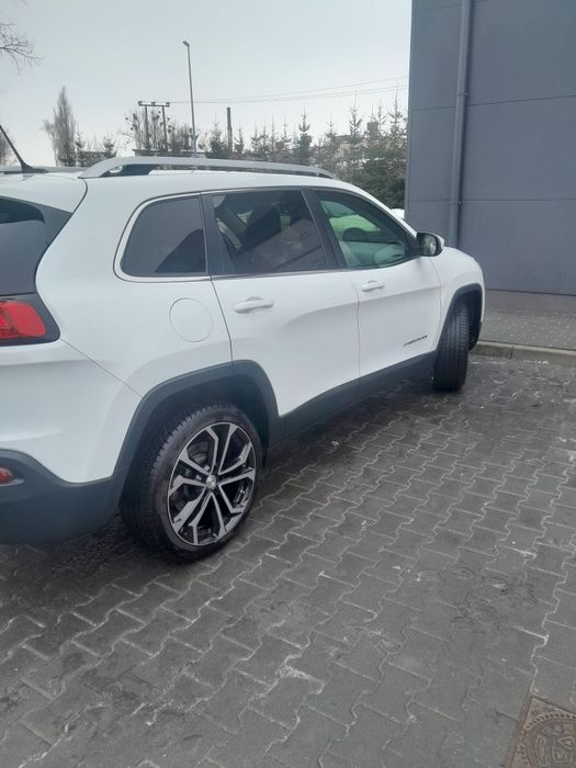 Sprzedam Jeep Cherokee