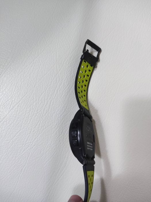 Relógio Bushnell de golfe distâncias