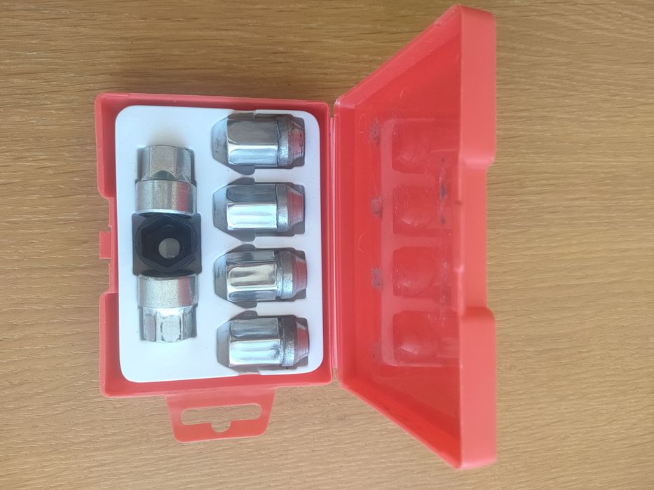 Porcas de Segurança para jantes