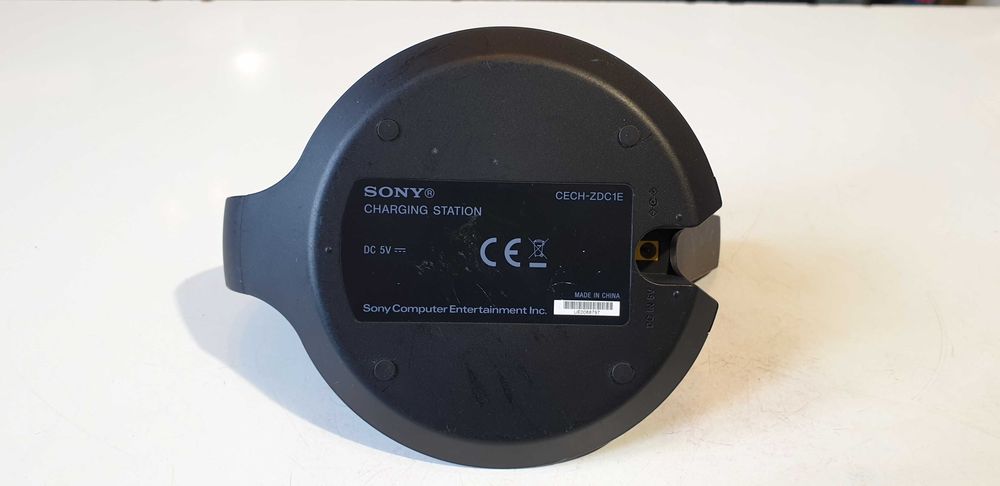 Stacja Sony Charing Statiin  CECH-ZDC1E