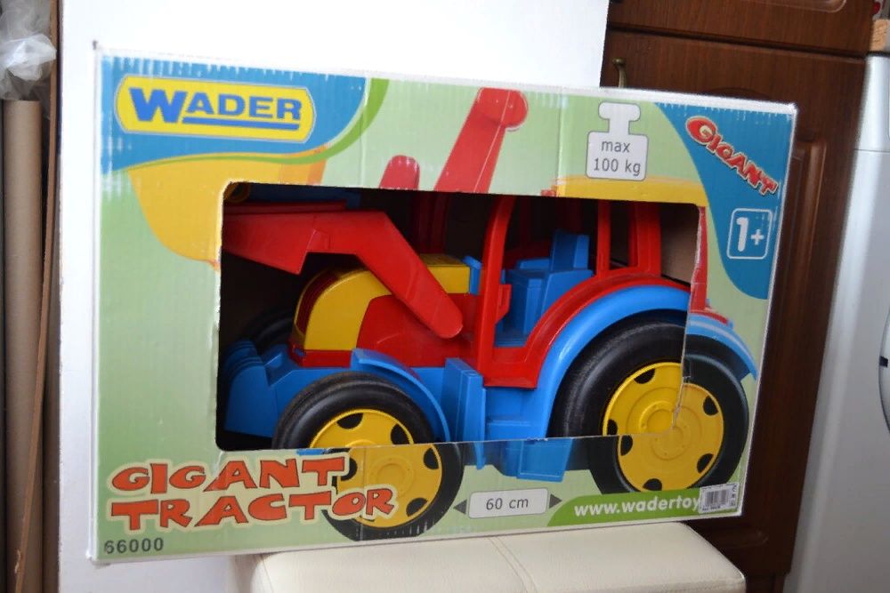 Трактор гигант WADER 66000
