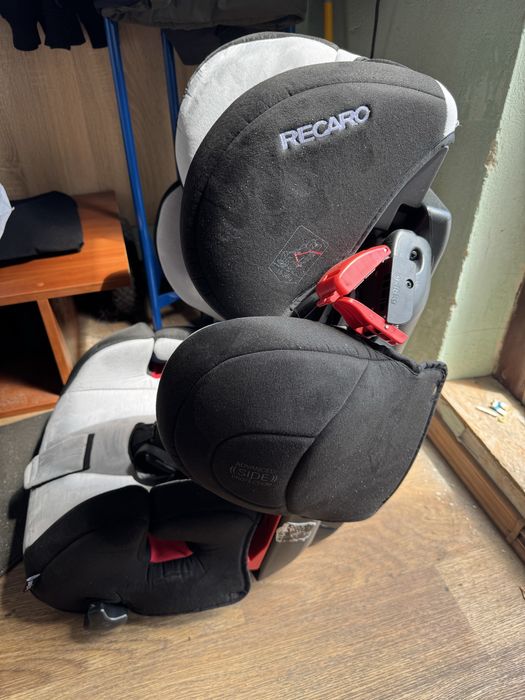 Автокрісло Recaro young sport/britax/