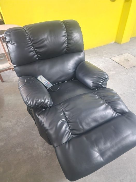 Cadeirão com sistema de massagem