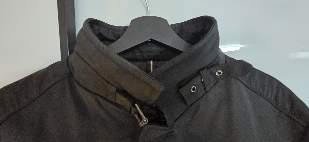 Elegancki płaszcz męski JOOP! – styl vintage