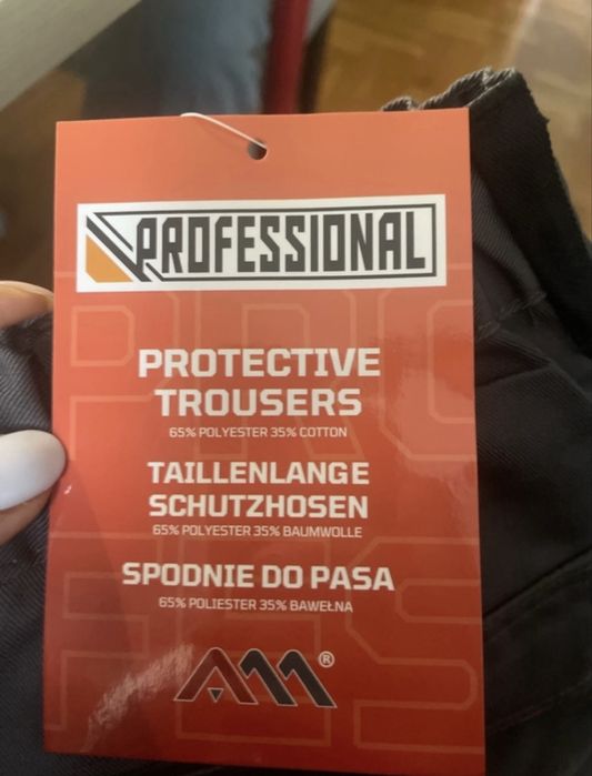 Spodnie robocze nowe zapakowane