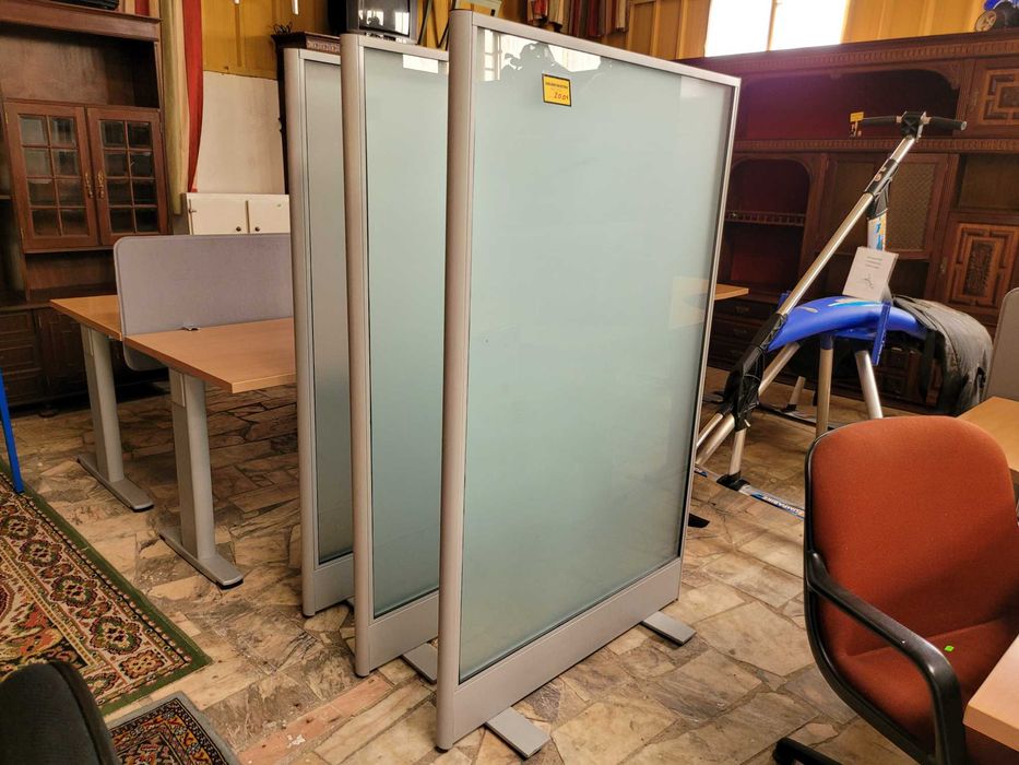 Divisórias / biombos em metal e vidro fosco - óptimo estado