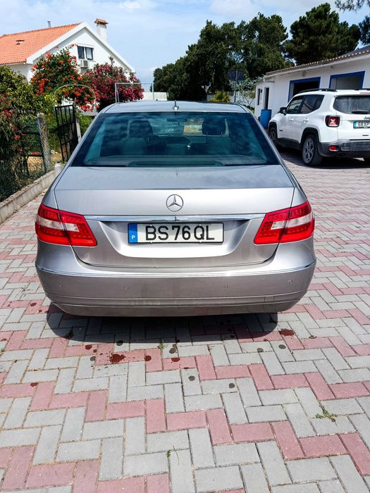 Mercedes-Benz E 220 — fotografia 2