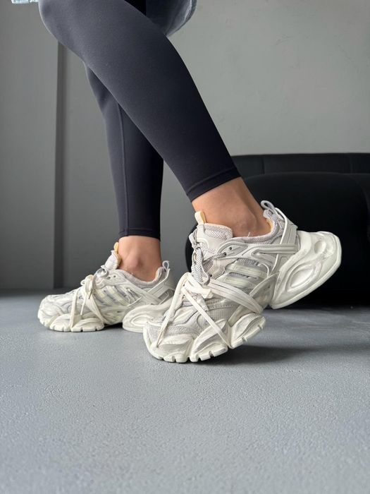 Adidas Vento XLG Deluxe Beige трендові жіночі кросівки на платформі