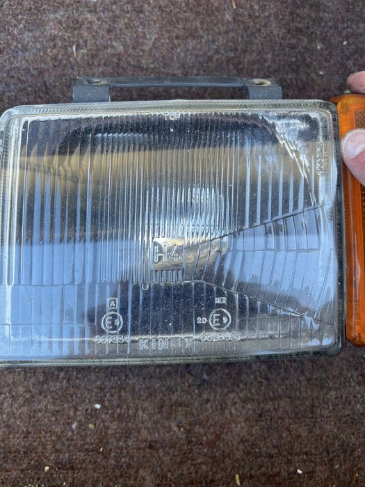 Farol Corsa A - Esquerdo