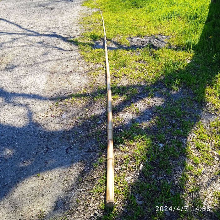 Удилище из стекловолокна и бамбука.