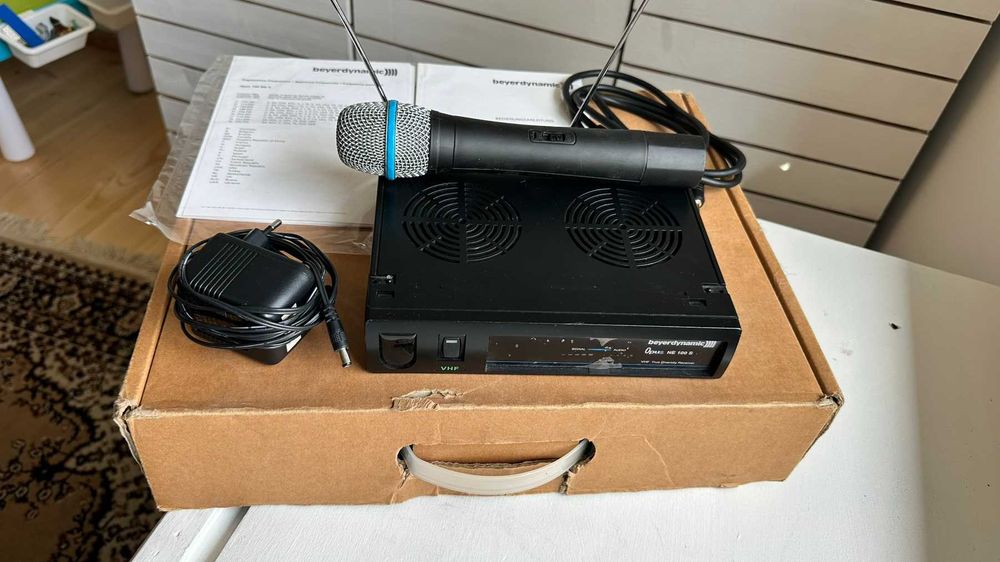 Радіомікрофон Beyerdynamic Opus NE 100 S + SEM180: 4 300 грн