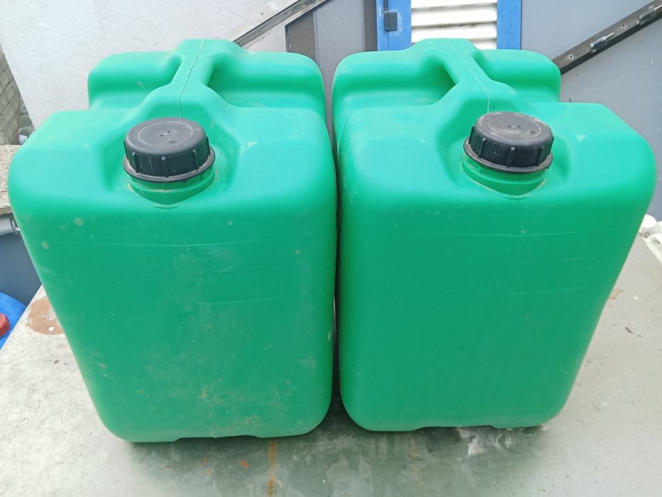 Bidons/garrafões/jerricansn
