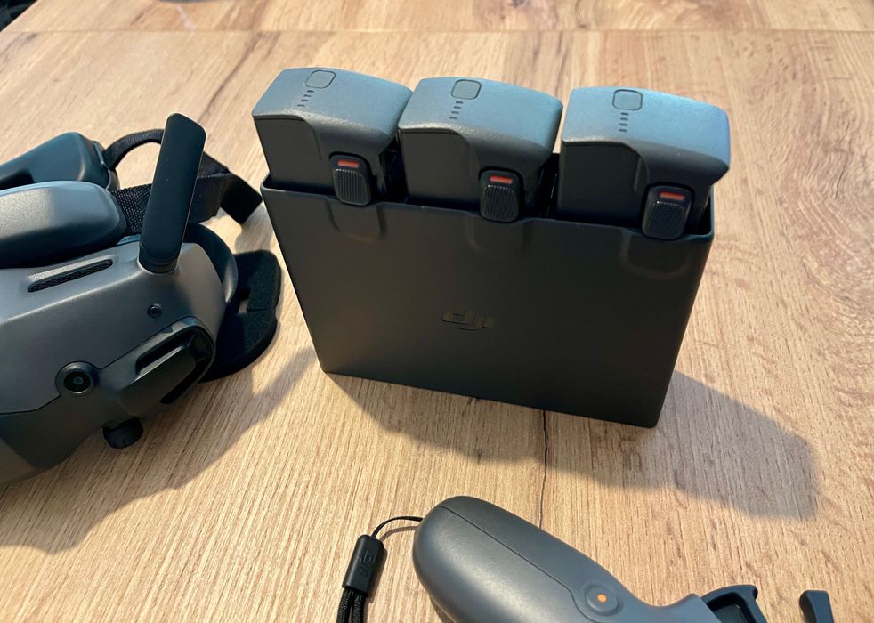 DJI Avata 2 NOVO + Fly More Combo ( 3 baterias )