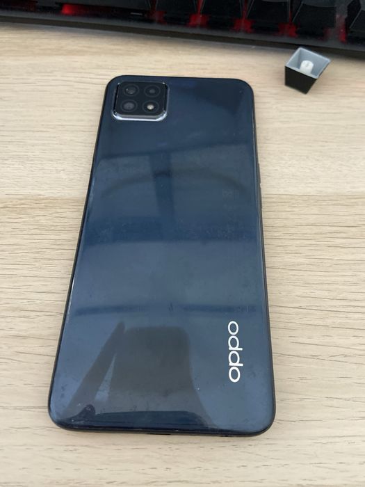 OPPO A73 telemovel
