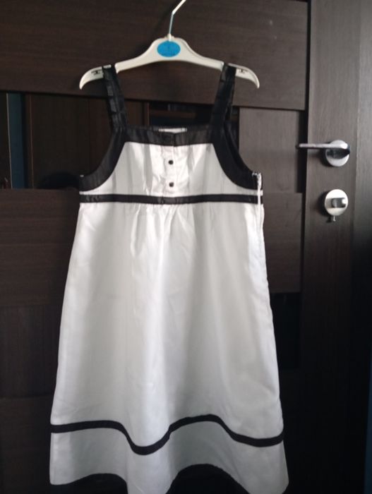 новий дитячий гарний сарафан  на 7-8років,на зріст 126-128см