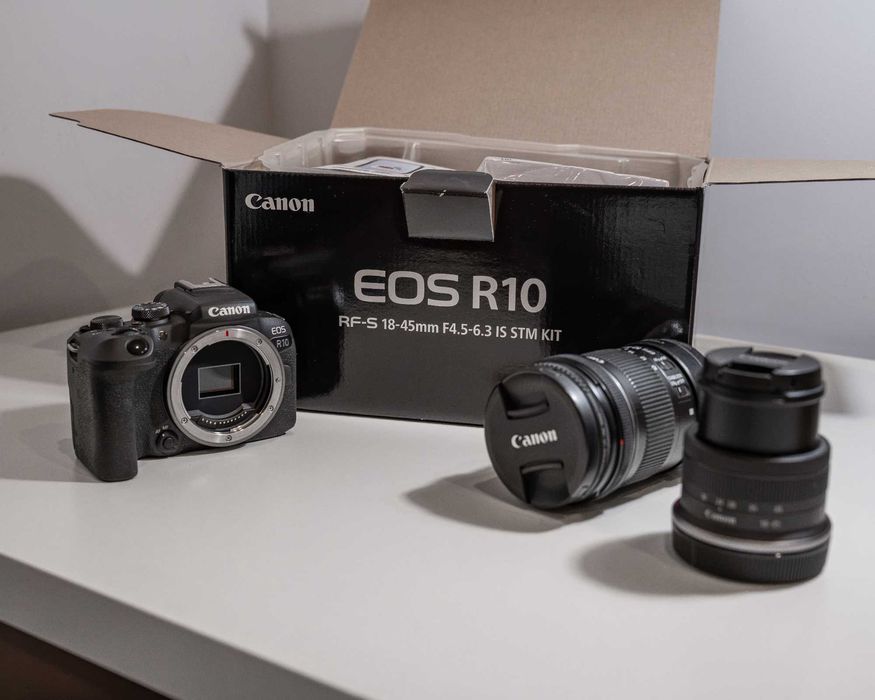 Canon R10 (Como Nova) + Canon 18-45 + Canon 10-18 + Adaptador EF-EOS R