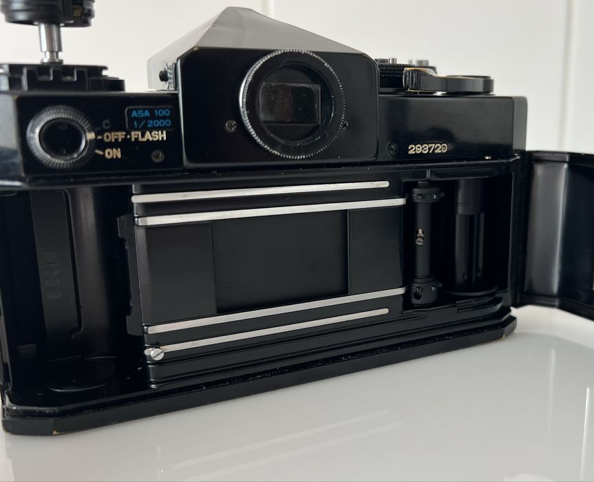 Canon F1 com lente 1.4F