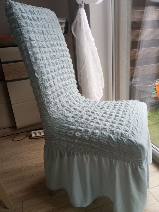 Pokrowiec na krzesło komunijny, okazjonalny.