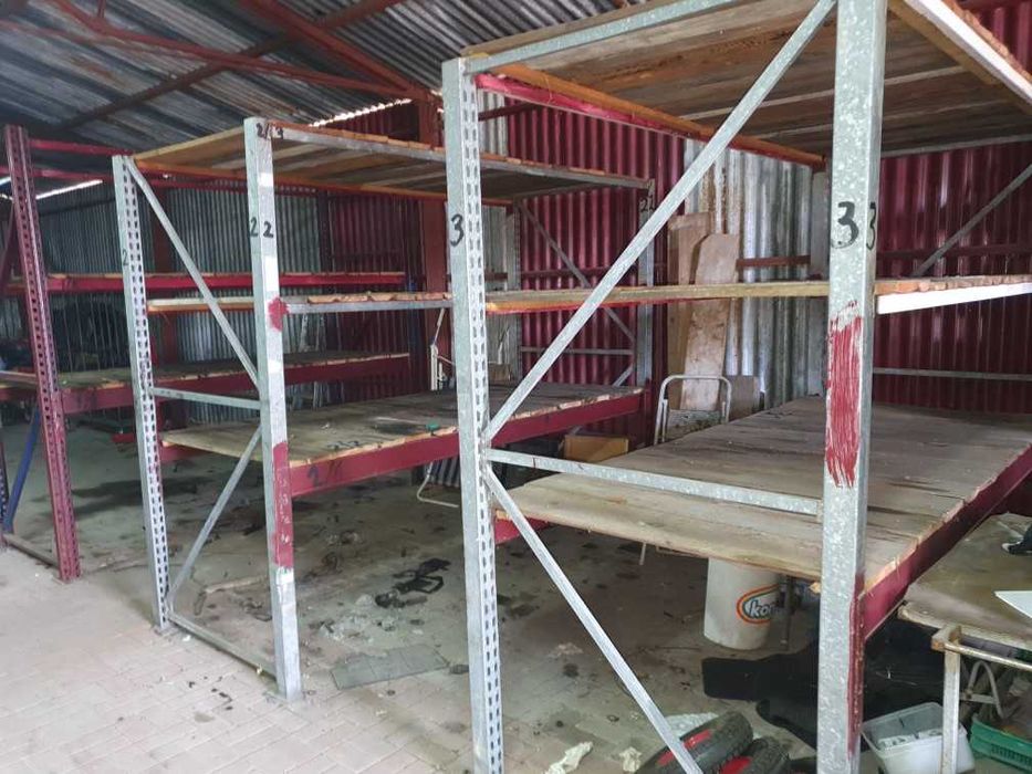 Regały  bardzo wytrzymałe   na części samochodowe itp