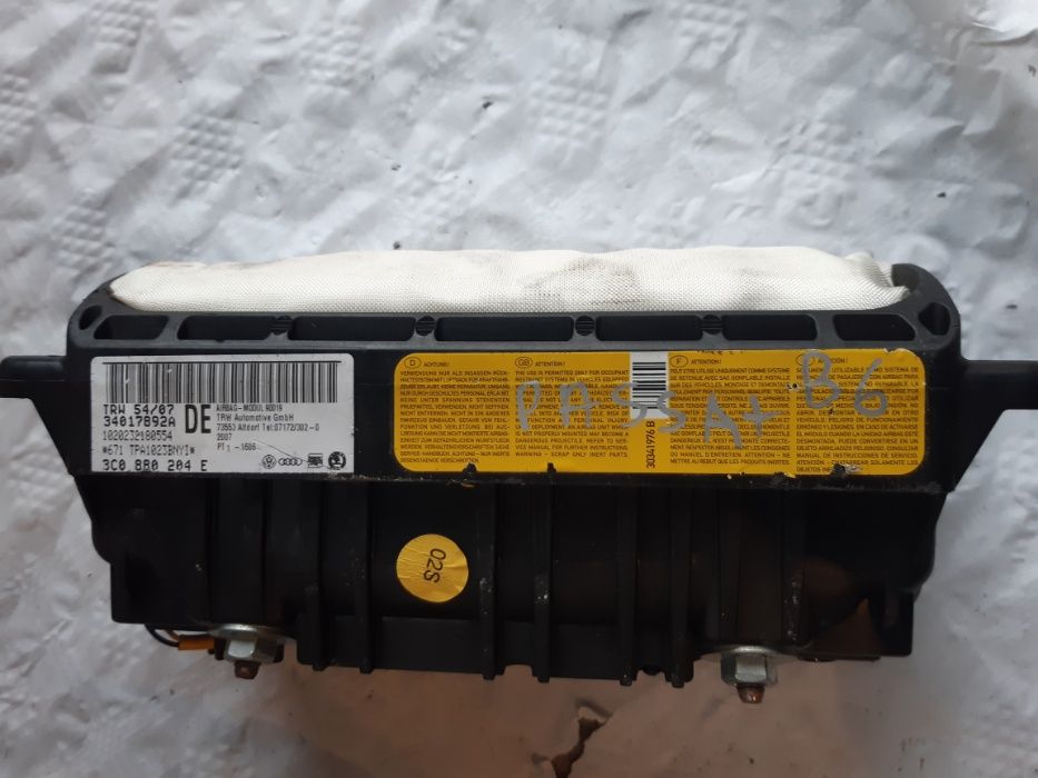 Kierownica/ pasy bezpieczeństwa/poduszka pasażera Volkswagen Passat B6