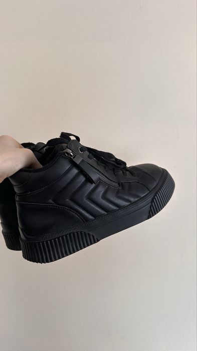 Хайтопы высокие кроссовки ботинки демисезон Vitto Rossi кожаные