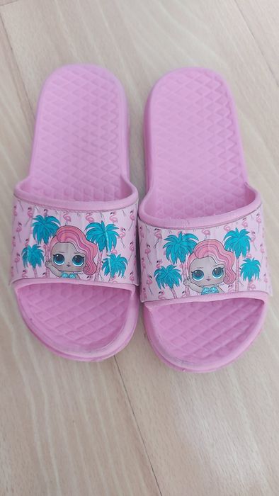 Laczki klapki basenowe Lol 32