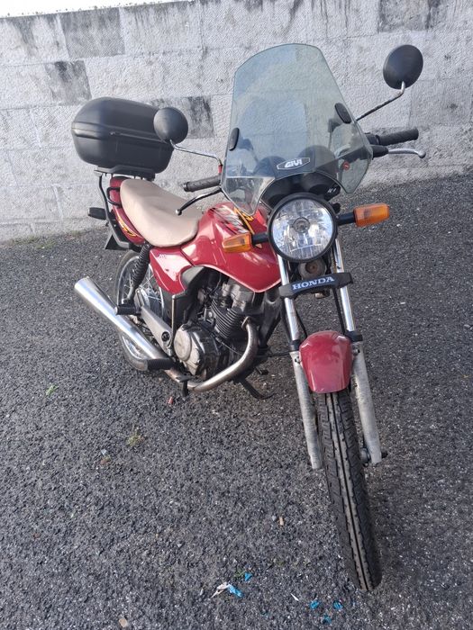 CG TITAN  125 Raridade 68.000 km negociável