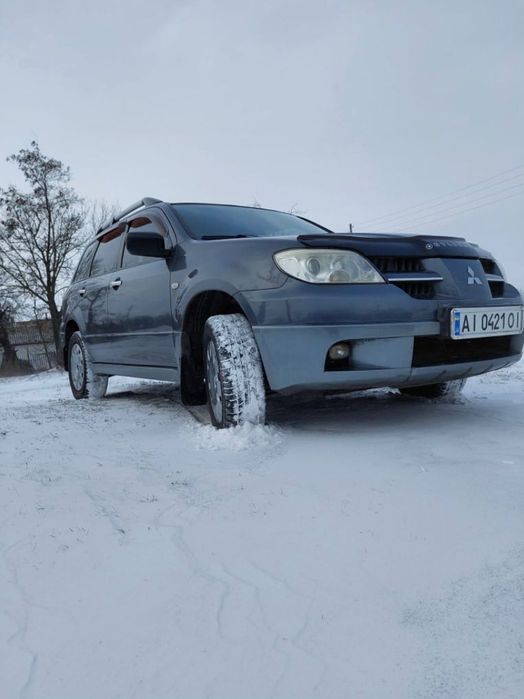 Продам Mitsubishi Outlender 1