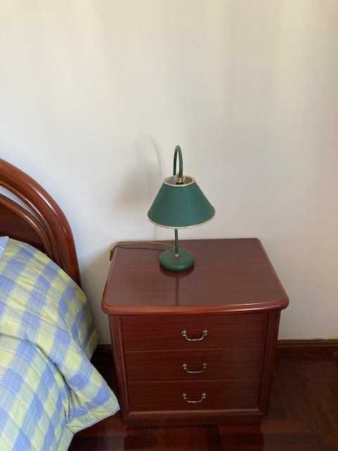 Candeeiros de quarto.