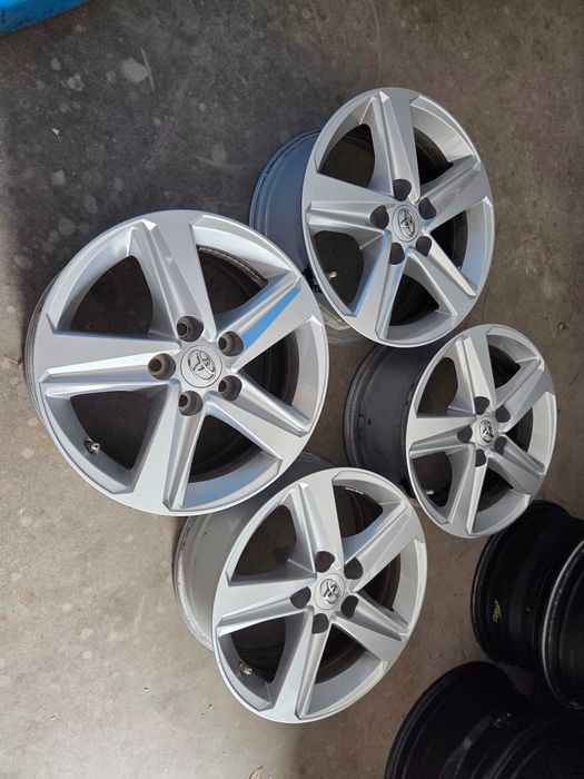 Alufelgi 16" Toyota Corolla Auris Avensis T27 Verso Camry 5x114,3