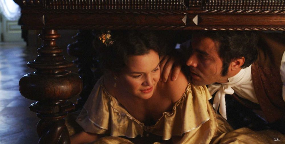 MISTÉRIOS DE LISBOA (Maria João Bastos) Versão Integral 266min 2 dvds
