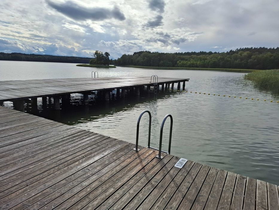 Domek nad stawem, w pobliżu jeziora Paklicko Wielkie, Lubuskie