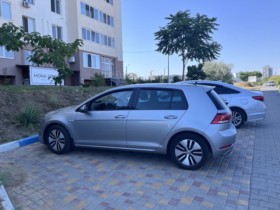 Volkswagen E-golf 2018