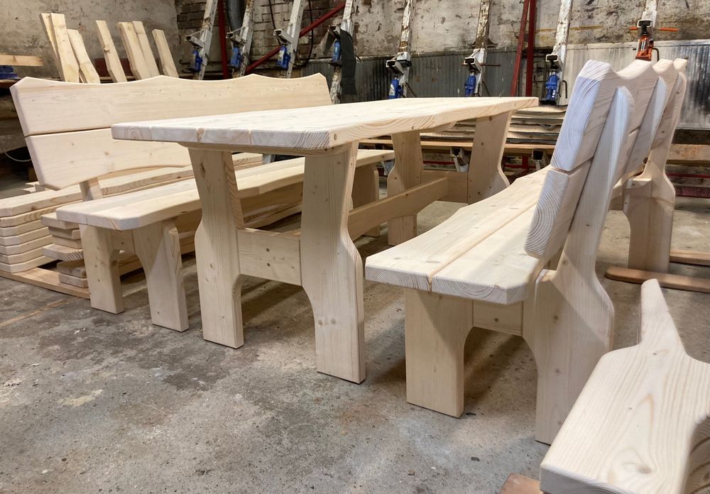 Meble ogrodowe z drewna