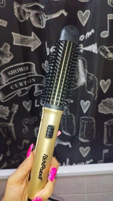 Prancha escova de cabelo Ricki Parodii