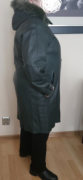 Plaszcz skórkowy damski